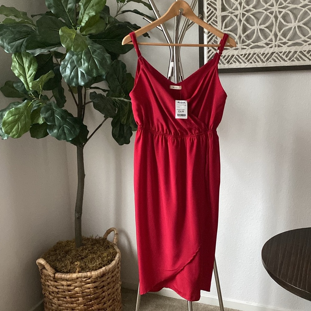 Everly | Exclusive Red Dress